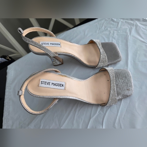 Steve Madden Rhinestone heels Size 8.5 - Picture 3 of 8